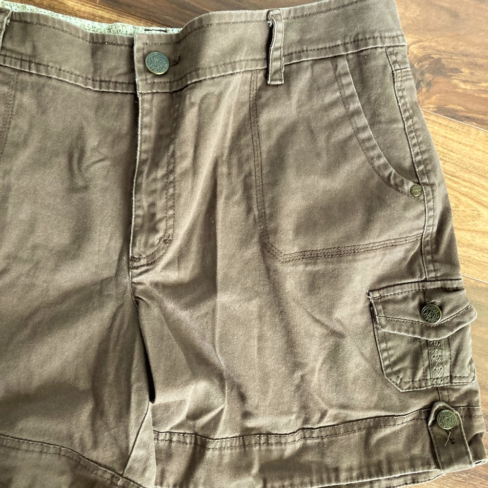 Size 14 brown shorts